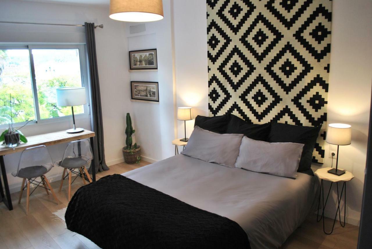 The Boho-Chic Oasis, Lovely City Center Apartment Malaga Zewnętrze zdjęcie